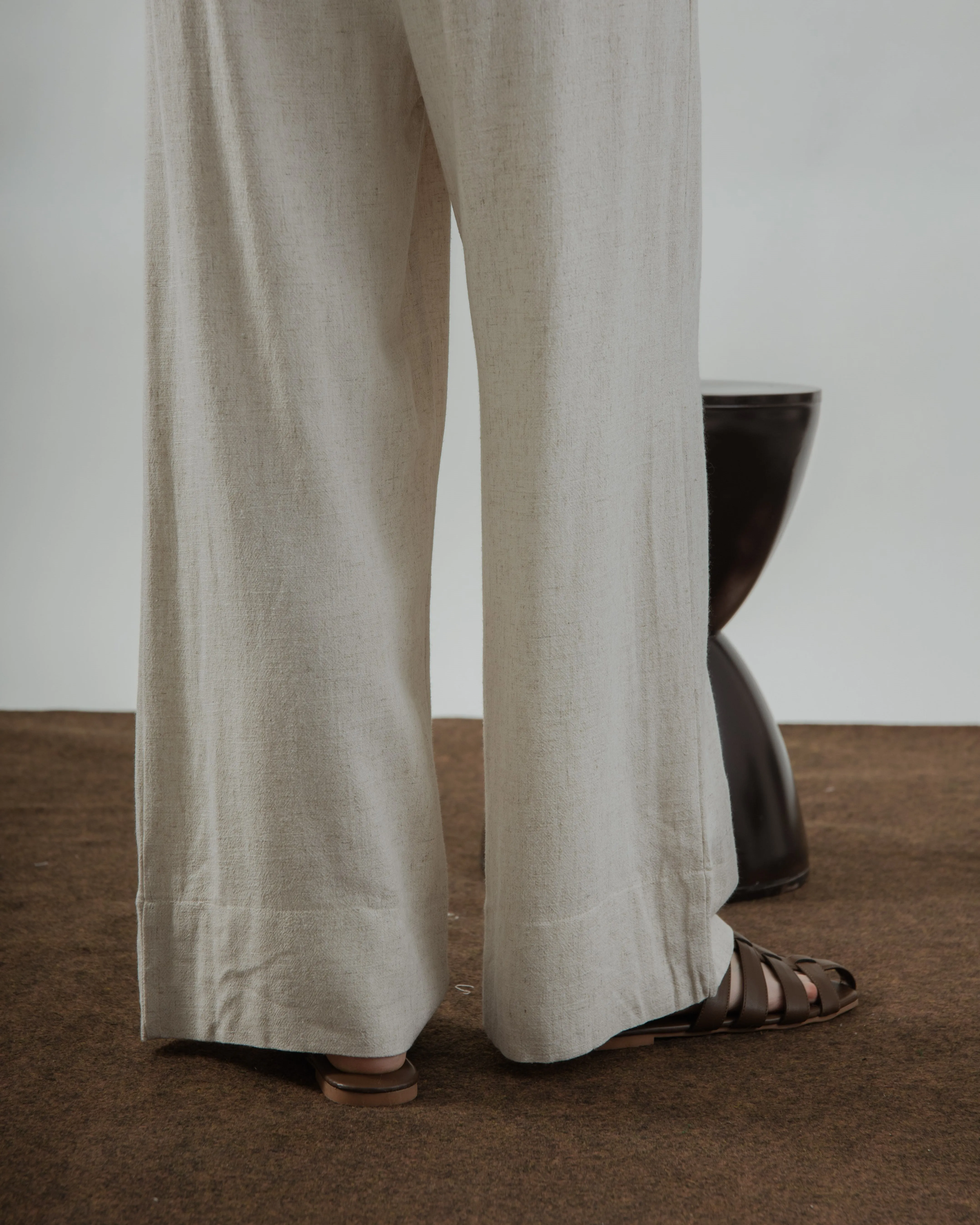 Alexa Linen Drawstring Trousers (Bone)