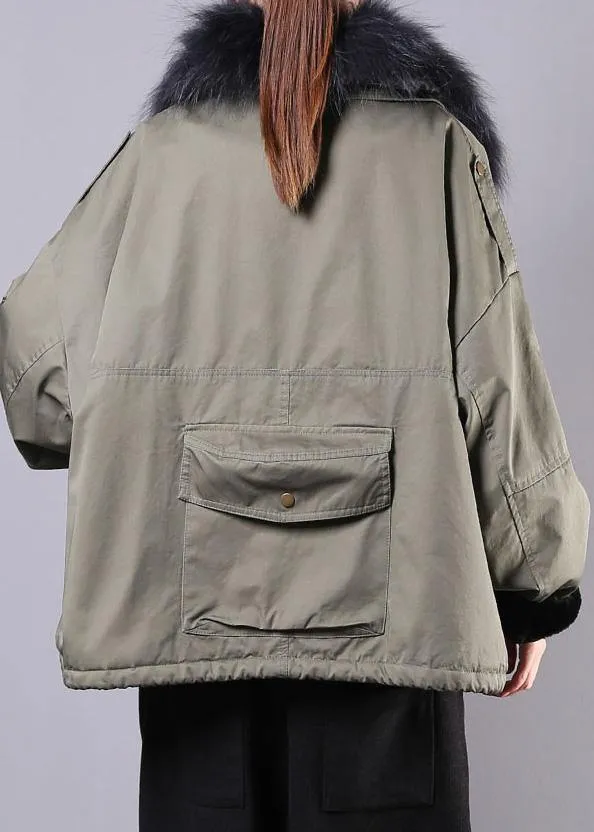 Army green casual outfit oversize snow jackets pockets faux fur collar winter coats