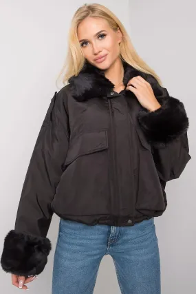 Chic Black Women's Insulated Jacket with Detachable Fur Accent