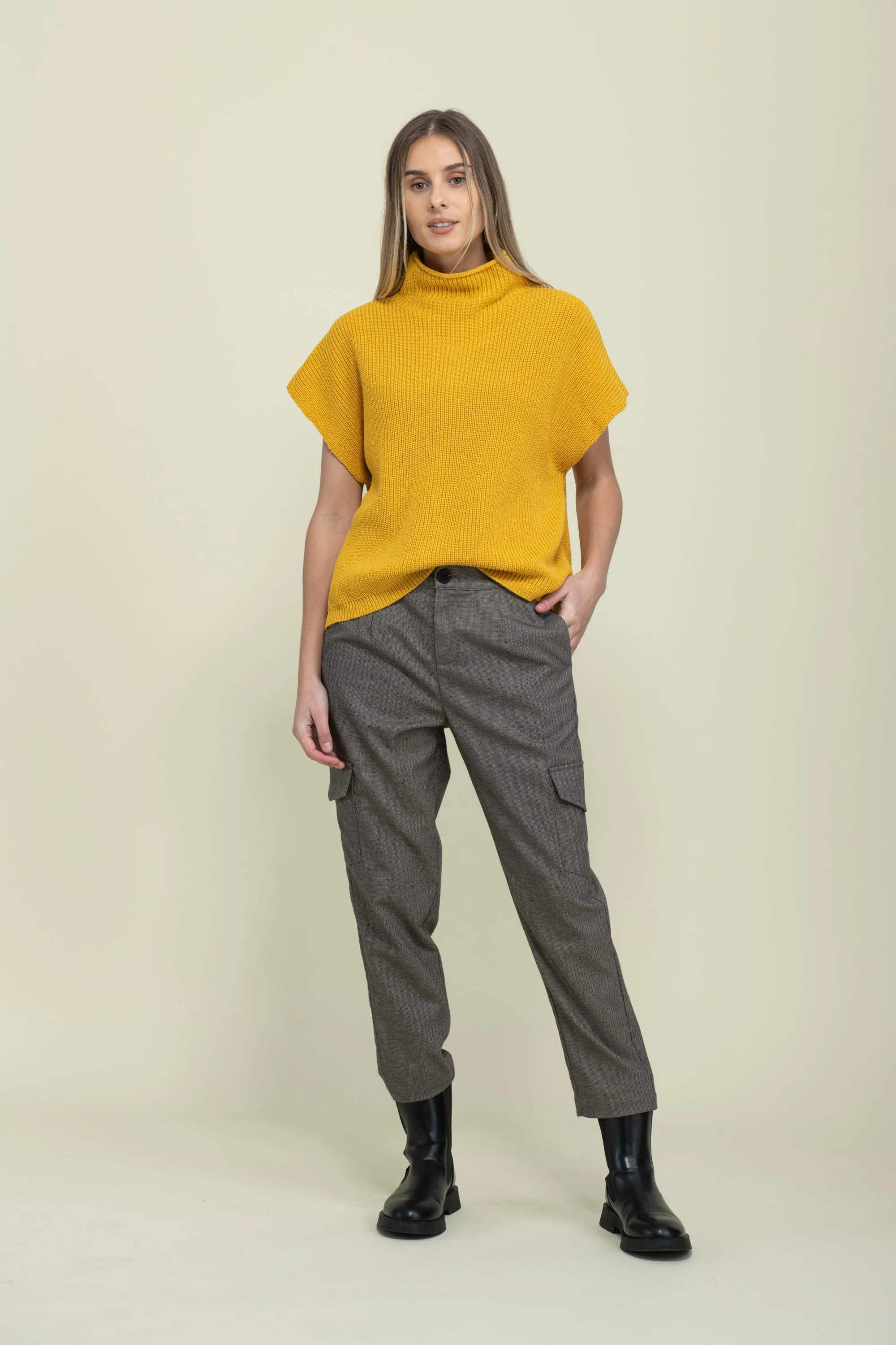 Shawna-Sleeveless Funnel Neck