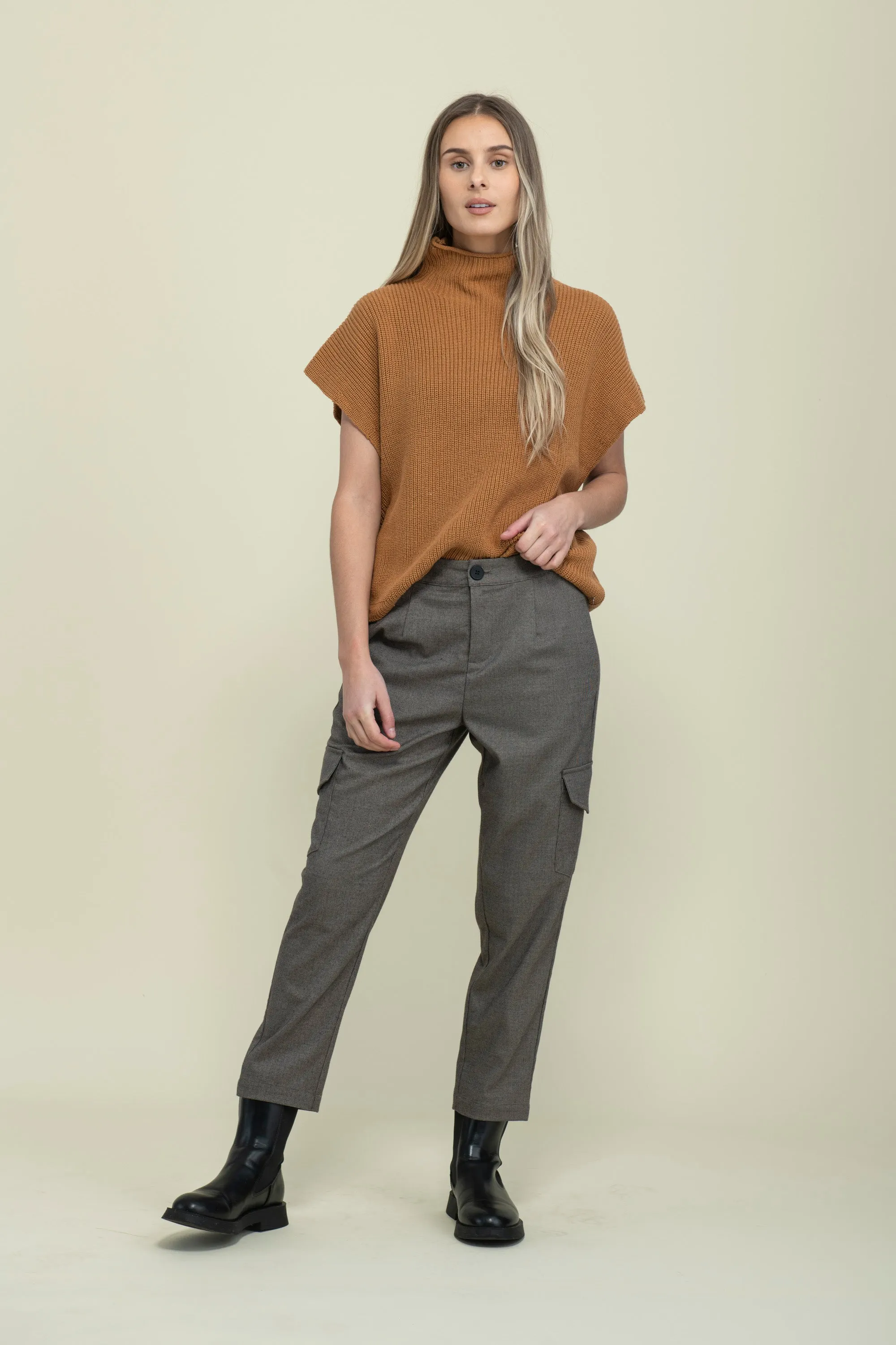 Shawna-Sleeveless Funnel Neck